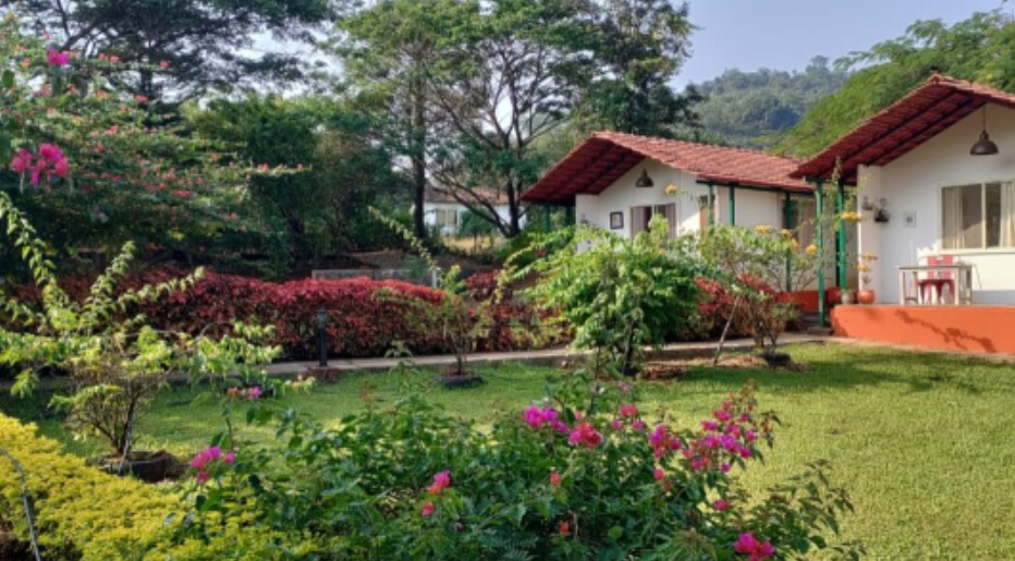 Hansta Gulmohar Cottage
